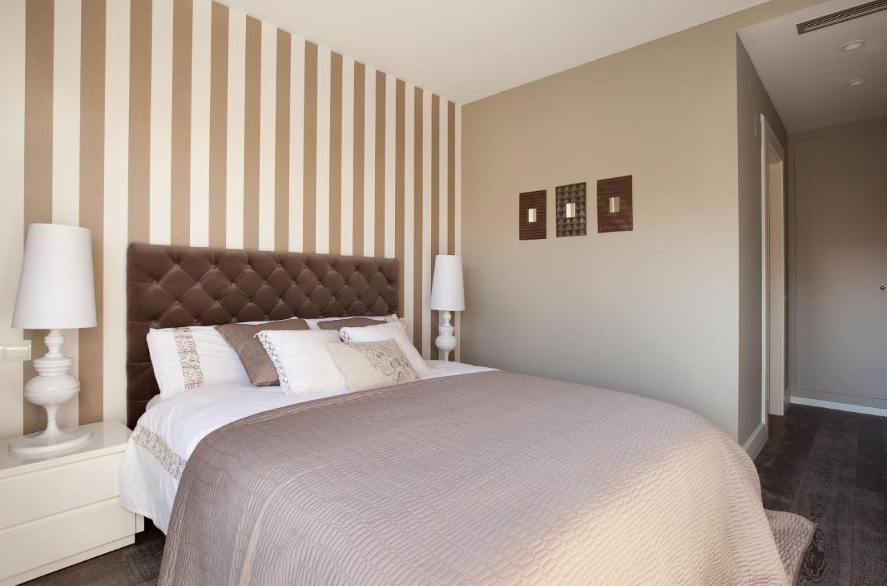 Calabria Luxury Apartment Барселона Екстериор снимка